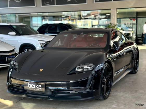 PORSCHE TAYCAN 4S ELÉTRICO PORSCHE TAYCAN 4S ELÉTRICO